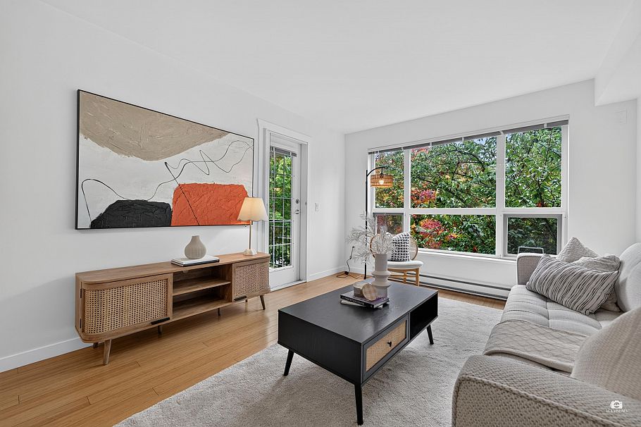 301 3575 Euclid Avenue Avenue Vancouver, BC - 3