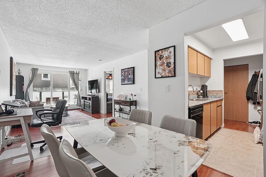202 2328 Oxford Street Vancouver, BC - 21