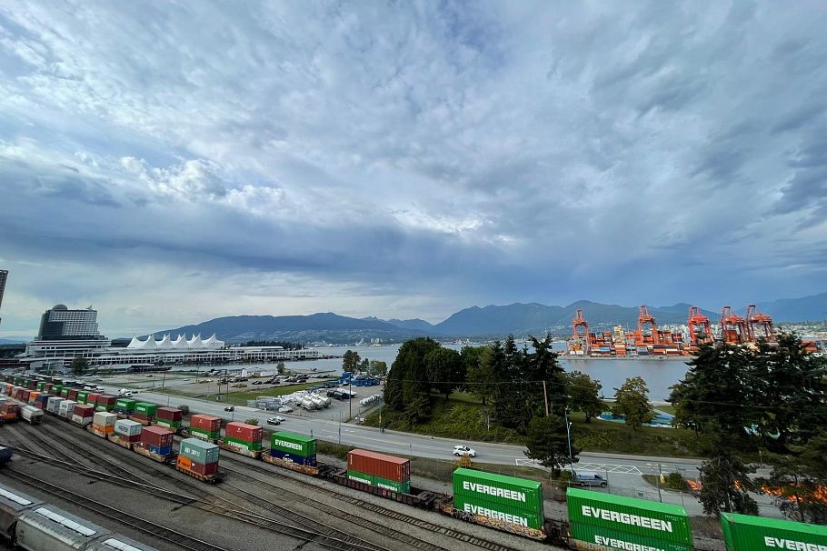 704 27 Alexander Street Vancouver, BC - 20