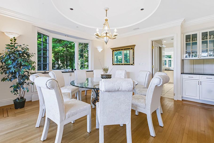 1330 Minto Crescent Vancouver, BC - 7