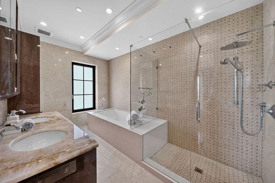 4908 Marguerite Street Vancouver, BC - 13