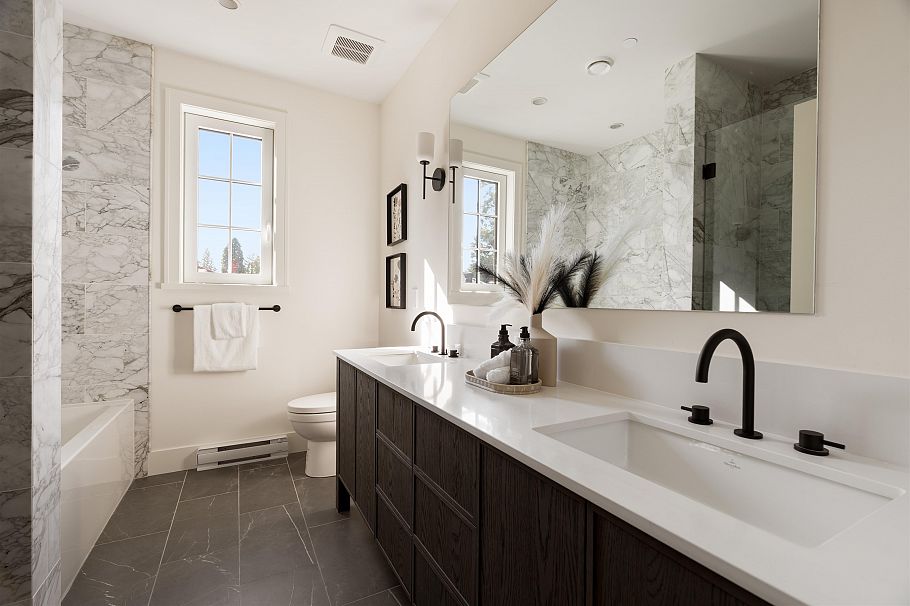 4 1311 W 57th Avenue Vancouver, BC - 14