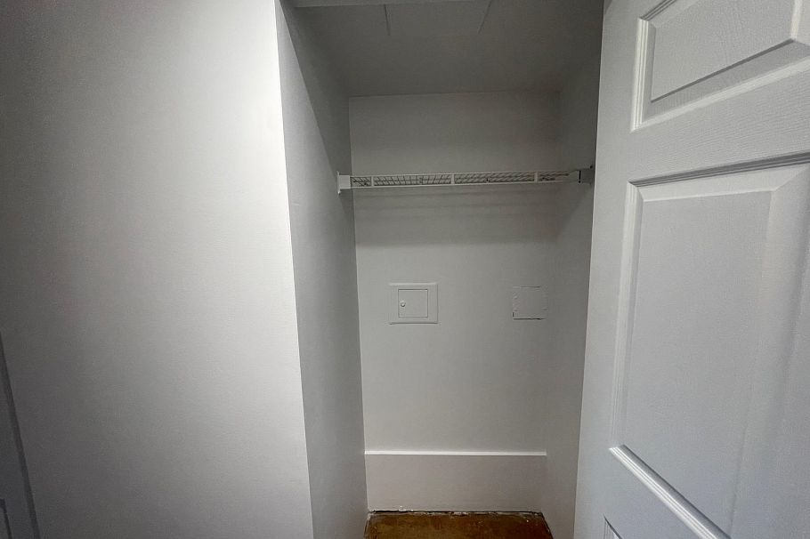 704 27 Alexander Street Vancouver, BC - 14