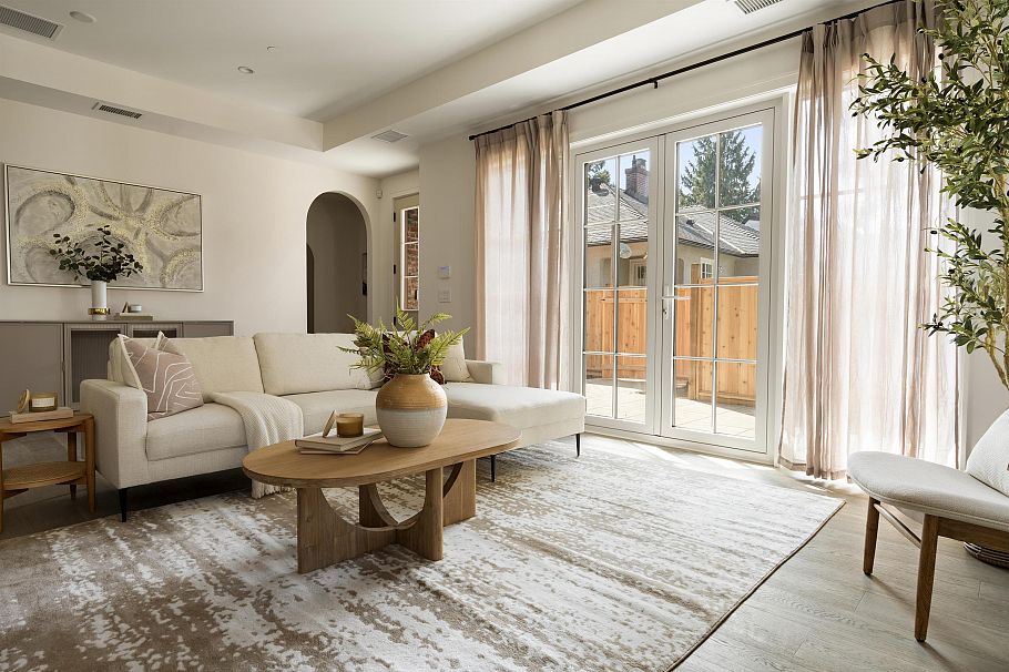 4 1311 W 57th Avenue Vancouver, BC - 4