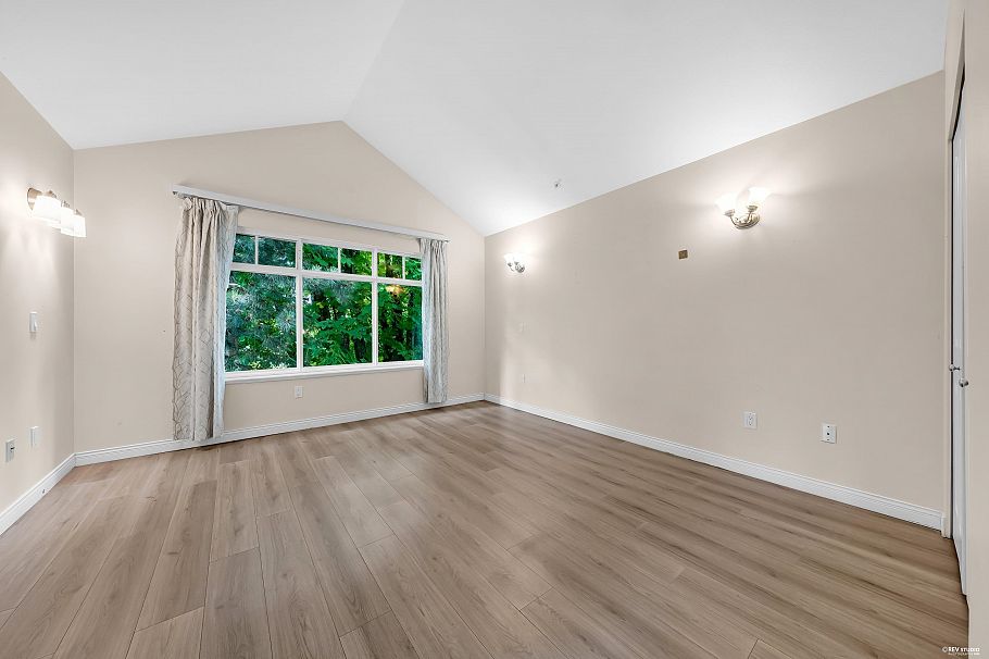 2459 W 39th Avenue Vancouver, BC - 17