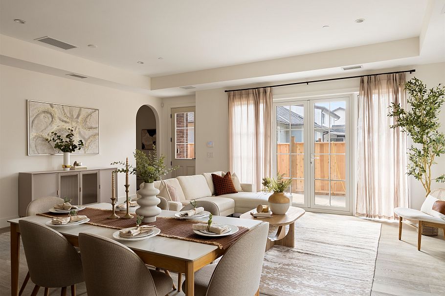 4 1311 W 57th Avenue Vancouver, BC - 2