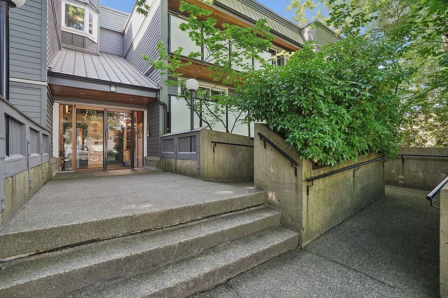202 2328 Oxford Street Vancouver, BC - 13