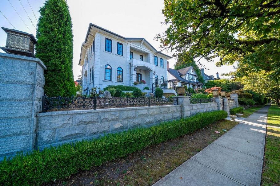 4908 Marguerite Street Vancouver, BC - 30