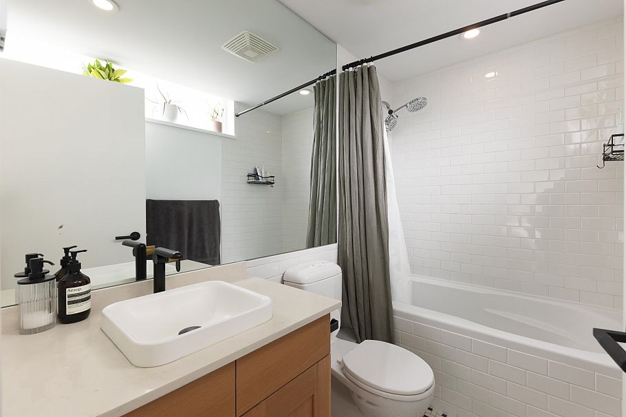 1202 821 Cambie Street Vancouver, BC - 9