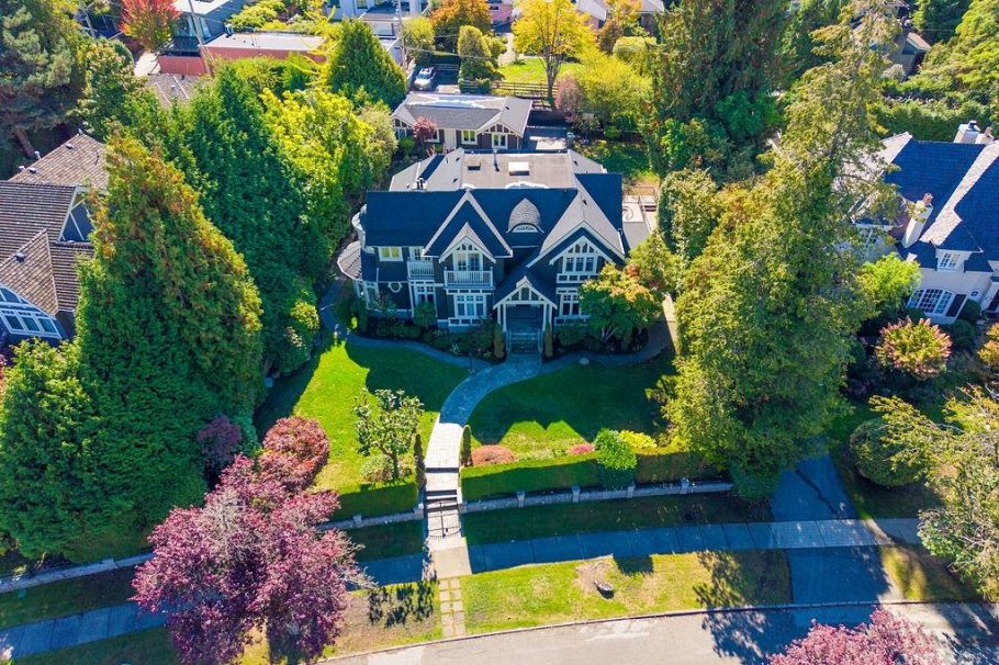 1568 W 32nd Avenue Vancouver, BC - 24