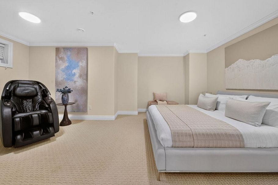 1568 W 32nd Avenue Vancouver, BC - 18