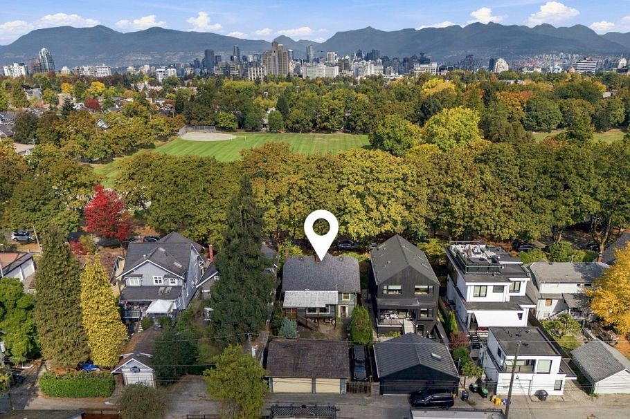 840 W 22nd Avenue Vancouver, BC - 4