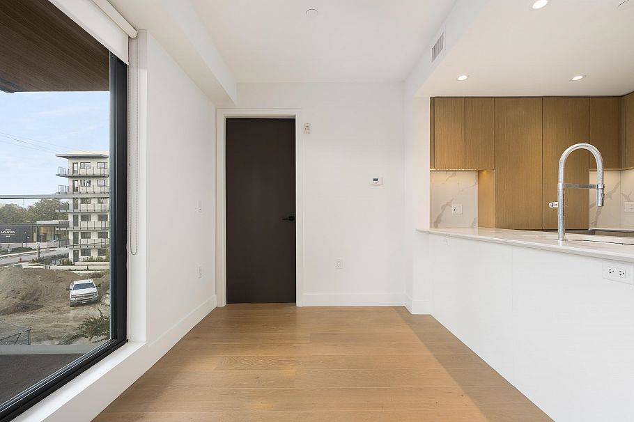 308 5089 Quebec Street Vancouver, BC - 11