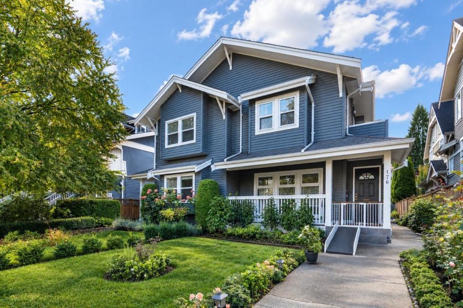 174 W 16th Avenue Vancouver, BC - 1