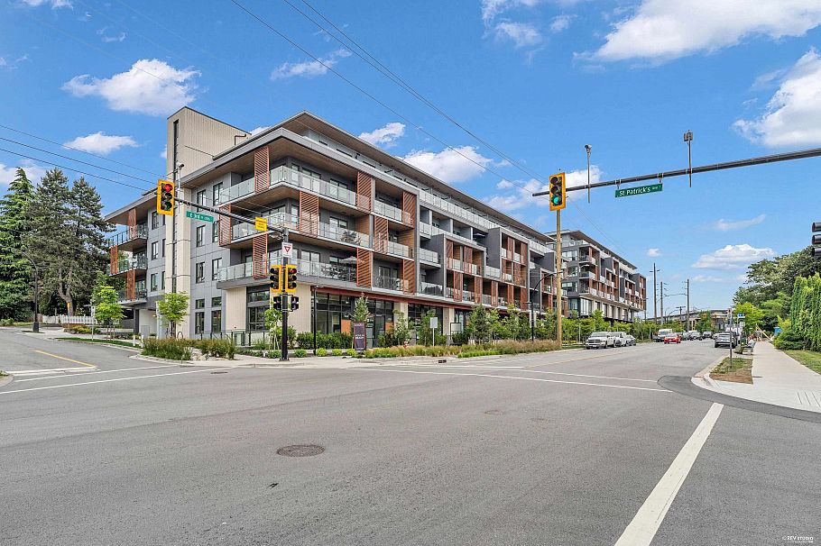 358 422 E 3rd Street North Vancouver, BC - 30