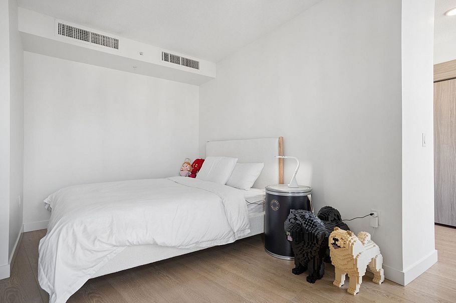 2401 89 Nelson Street Vancouver, BC - 14