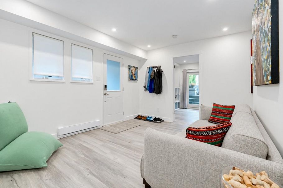 174 W 16th Avenue Vancouver, BC - 26