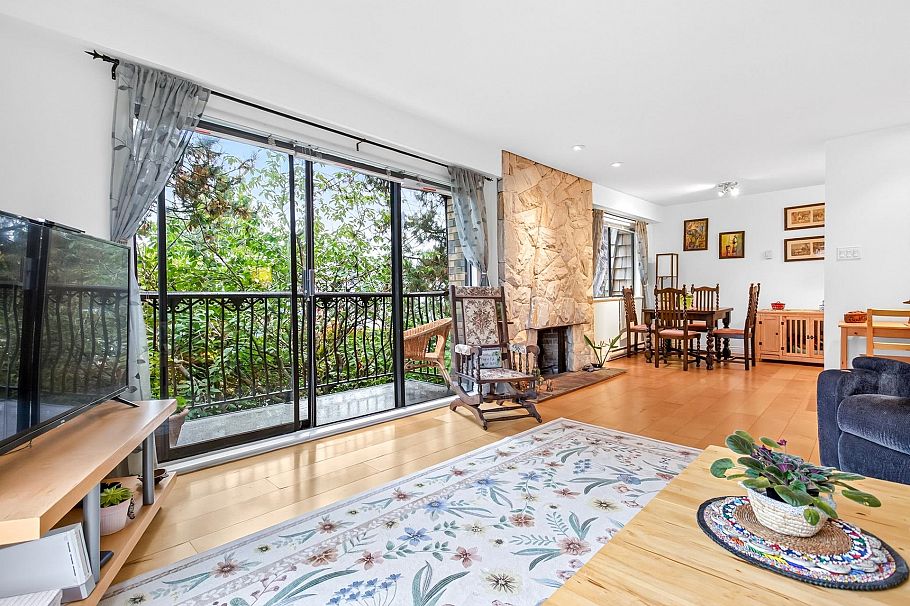 303 1721 St. Georges Avenue North Vancouver, BC - 5
