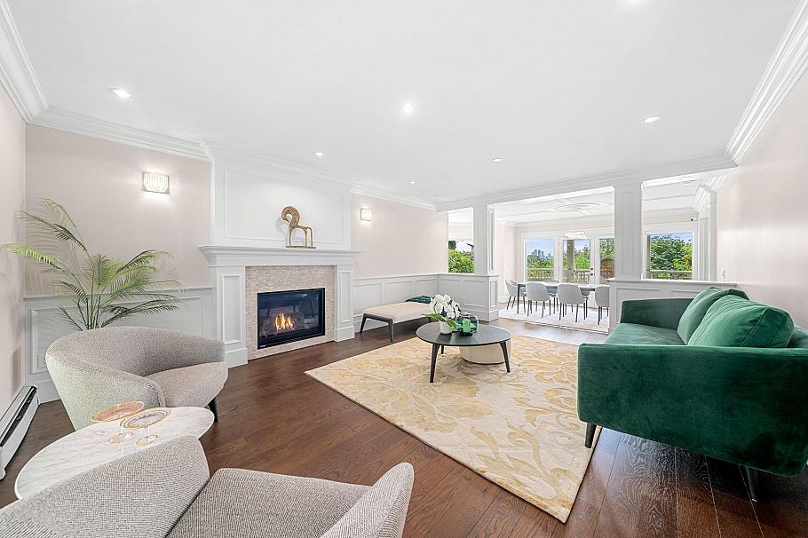 1259 W Keith Road North Vancouver, BC - 14