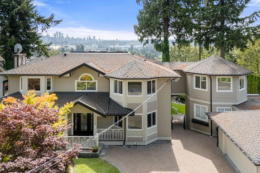1259 W Keith Road North Vancouver, BC - 1