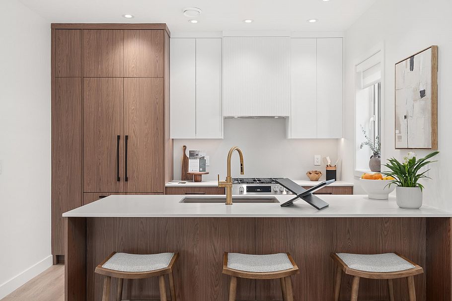 1 2240 E 40th Avenue Vancouver, BC - 19