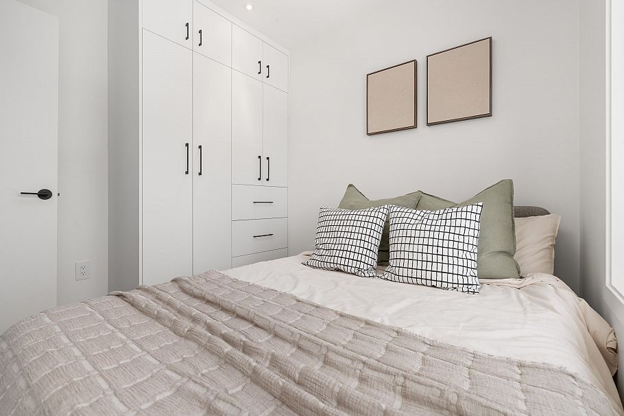 1 2240 E 40th Avenue Vancouver, BC - 33