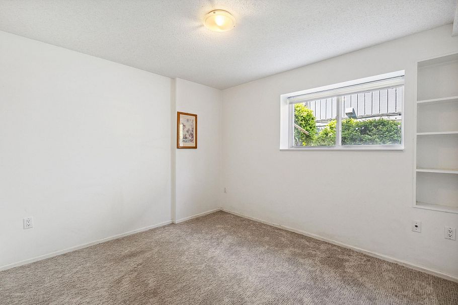 474 Fairway Drive North Vancouver, BC - 19