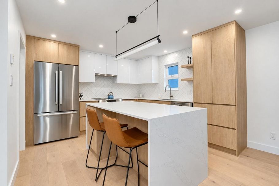 174 W 16th Avenue Vancouver, BC - 15
