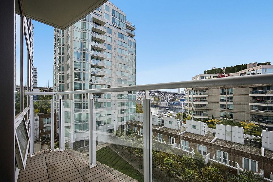 706 1500 Hornby Street Vancouver, BC - 18