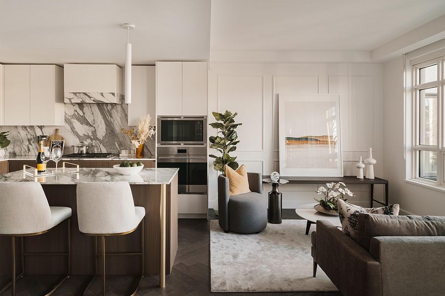 101 3668 W 10th Avenue Vancouver, BC - 3