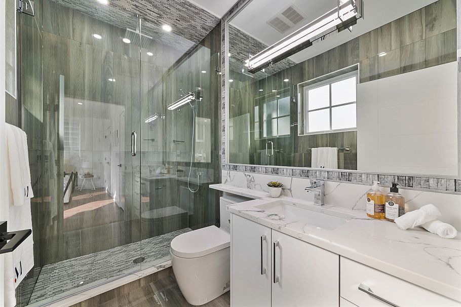 3615 Yale Street Vancouver, BC - 19