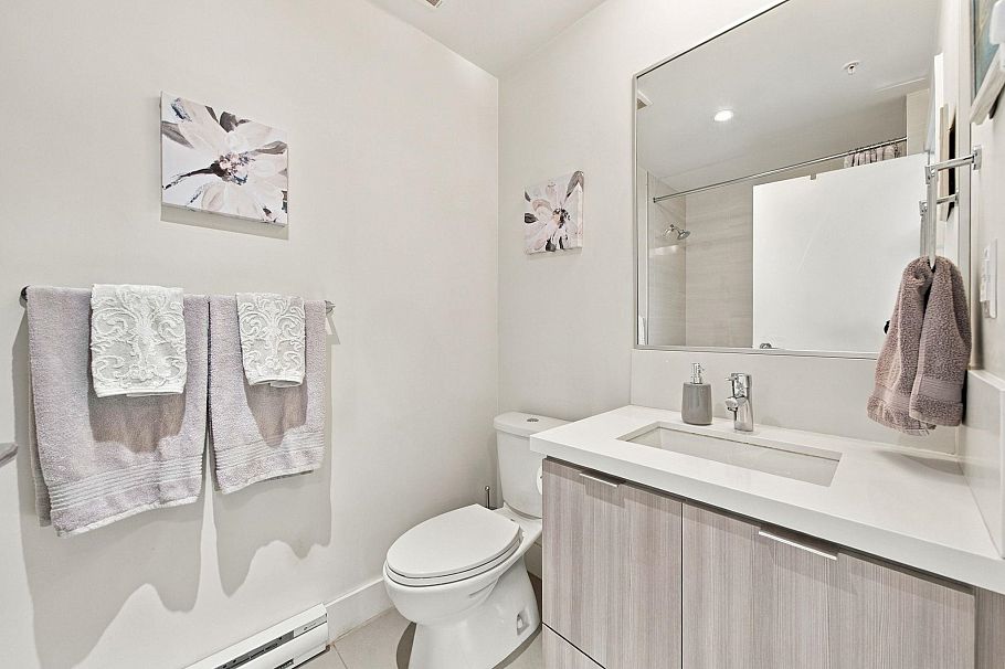 115 3602 Aldercrest Drive North Vancouver, BC - 23