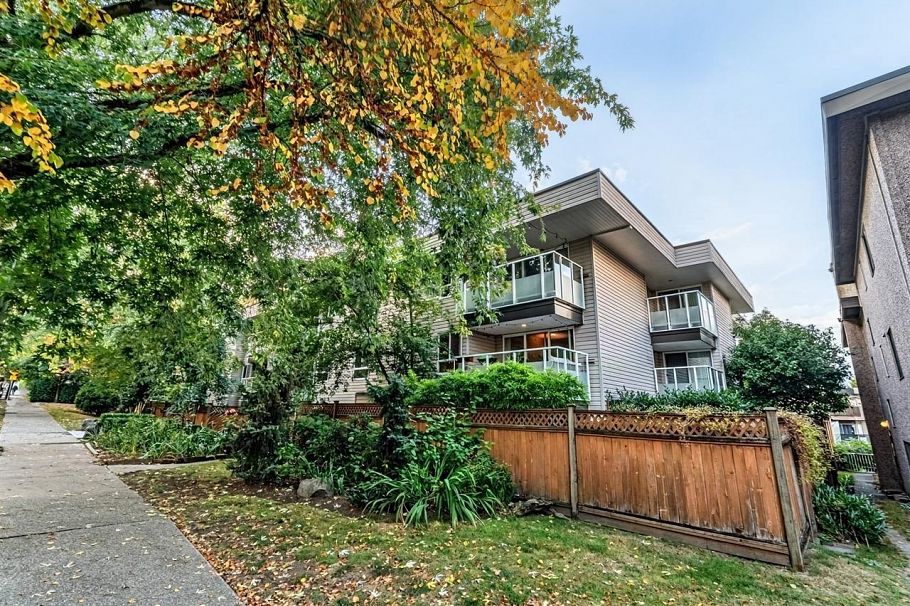 205 825 E 7th Avenue Vancouver, BC - 37