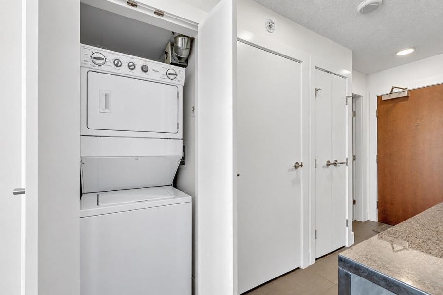 2102 888 Homer Street Vancouver, BC - 18