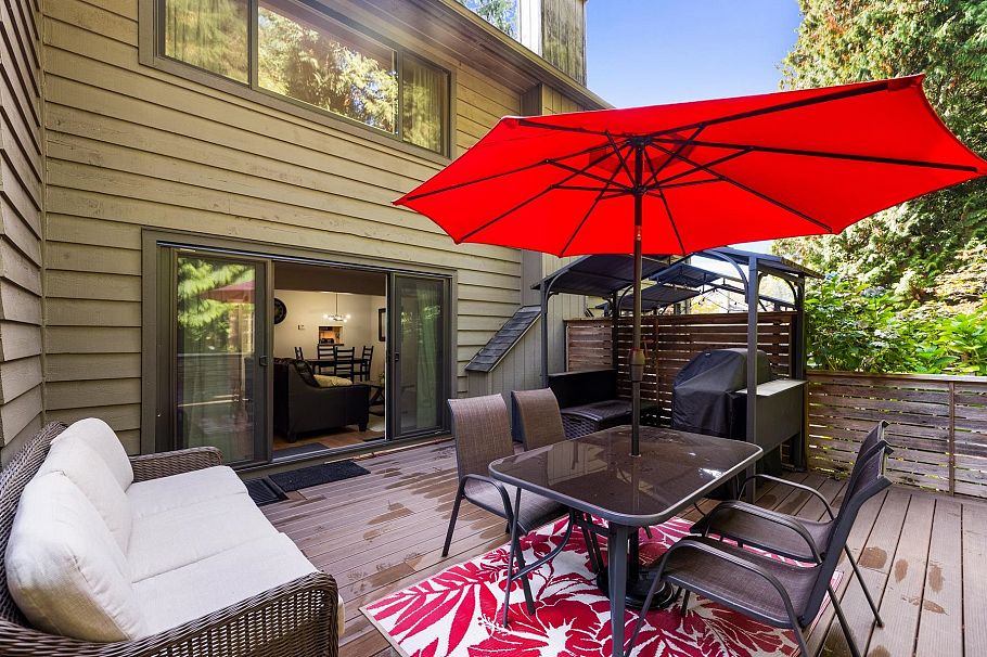 58 1930 Cedar Village Crescent North Vancouver, BC - 22