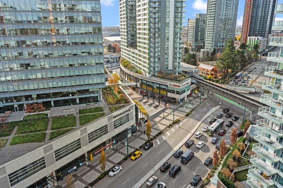 2003 455 SW Marine Drive Vancouver, BC - 5