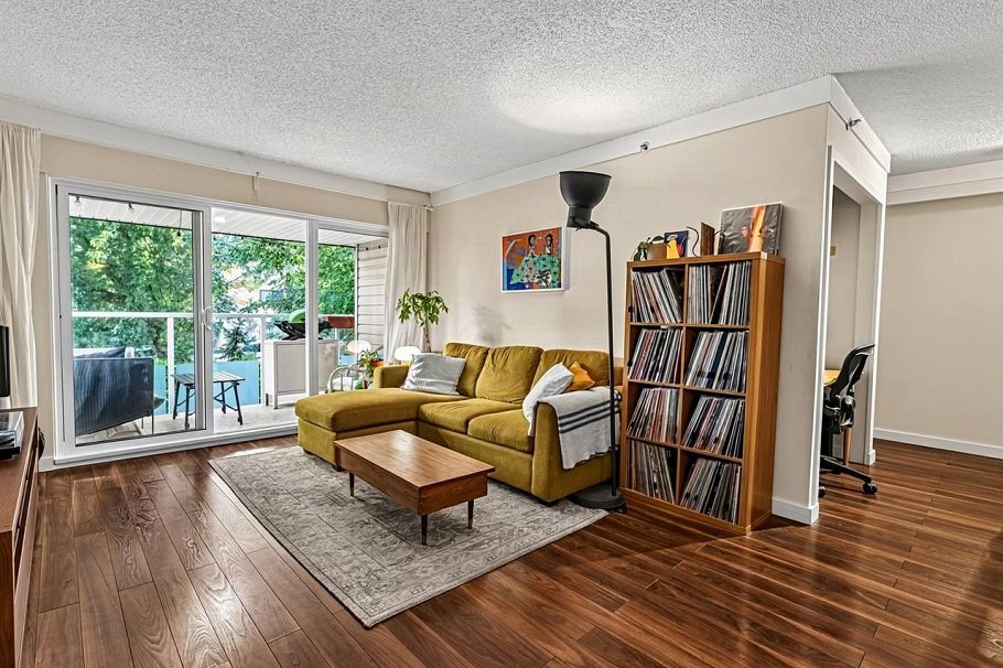 205 825 E 7th Avenue Vancouver, BC - 4