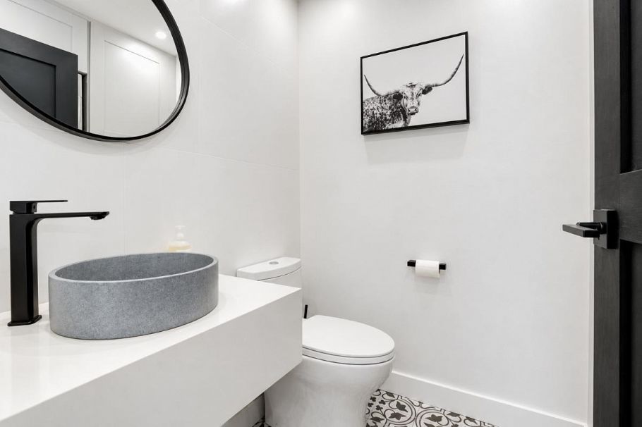 174 W 16th Avenue Vancouver, BC - 30