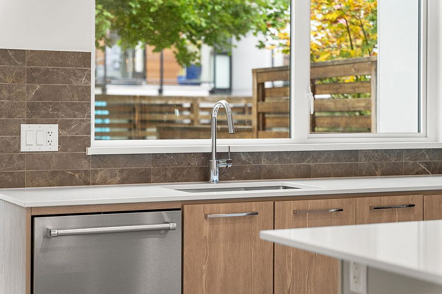 44 3597 Malsum Drive North Vancouver, BC - 10