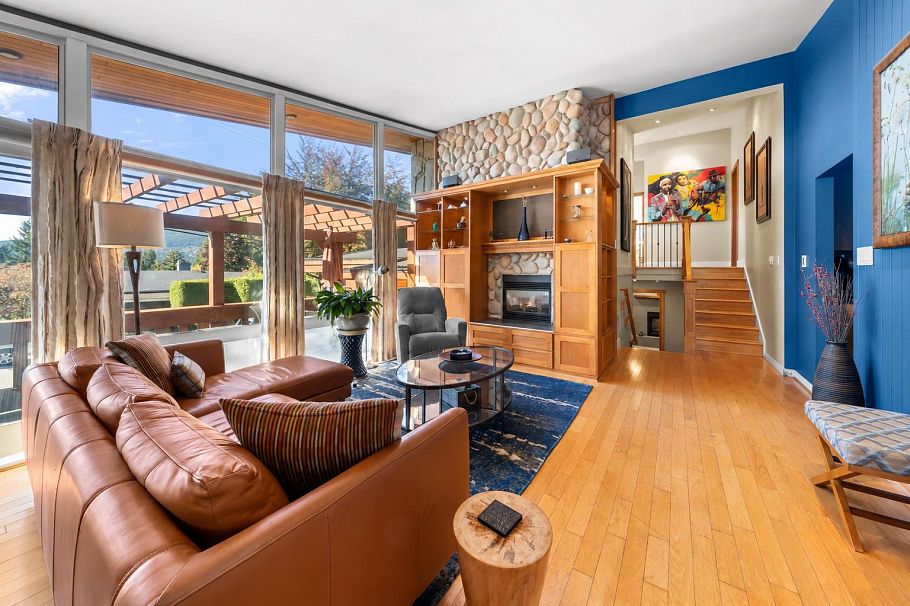 4506 Ranger Avenue North Vancouver, BC - 6
