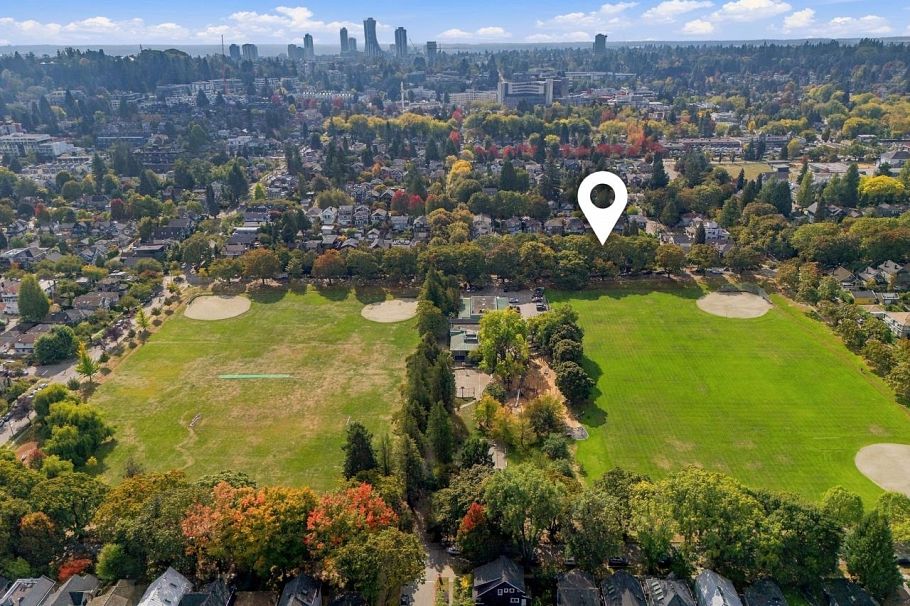 840 W 22nd Avenue Vancouver, BC - 8