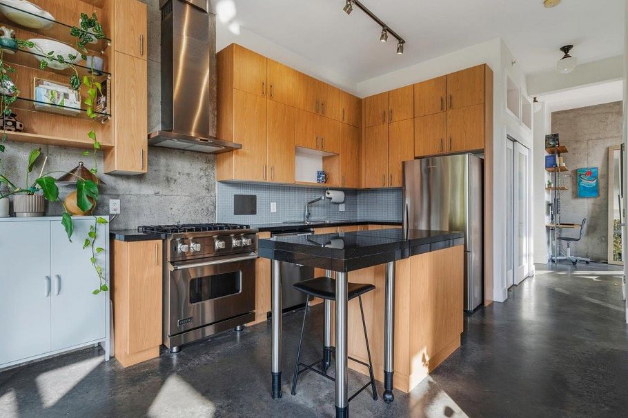 304 2635 Prince Edward Street Vancouver, BC - 8