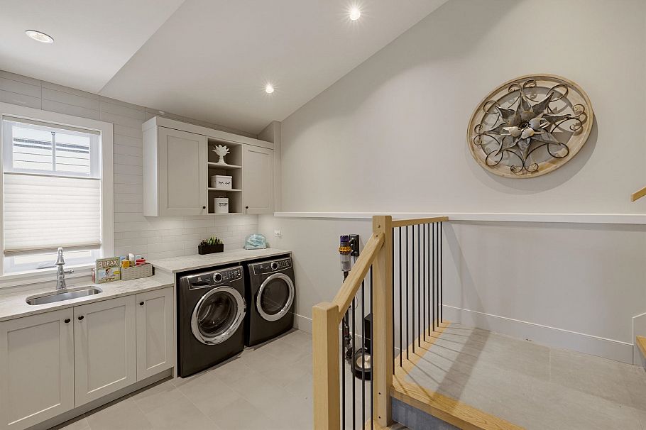 285 Monteray Avenue North Vancouver, BC - 22