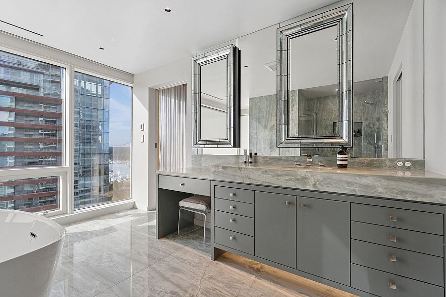 1701 1139 W Cordova Street Vancouver, BC - 19
