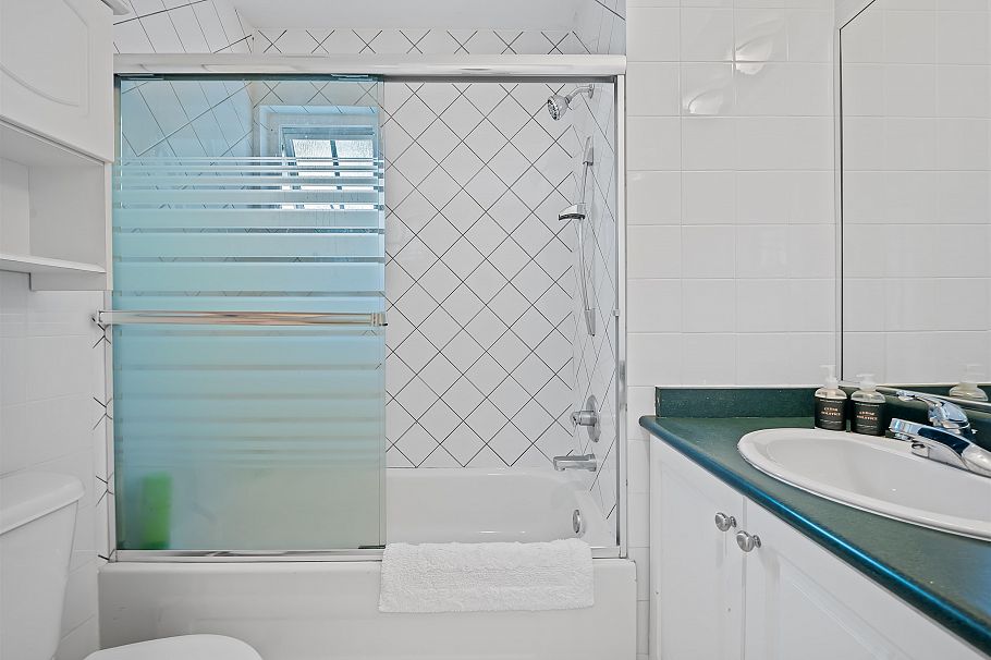 533 E 8th Avenue Vancouver, BC - 21
