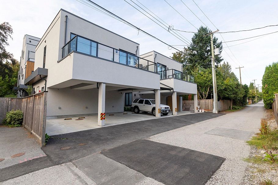 1179 W 33rd Avenue Vancouver, BC - 27