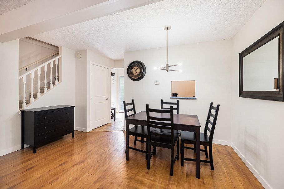 58 1930 Cedar Village Crescent North Vancouver, BC - 7