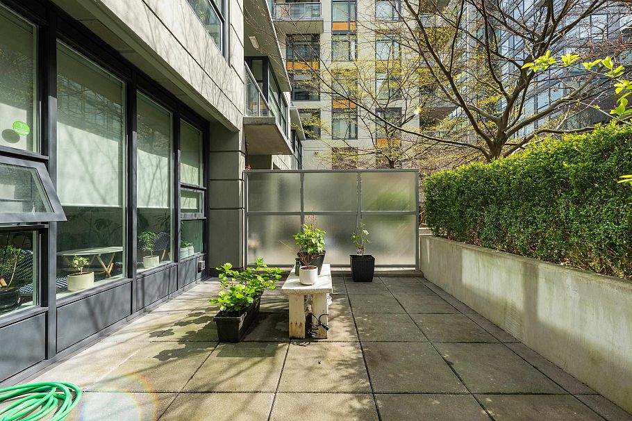 253 108 W 1st Avenue Vancouver, BC - 30
