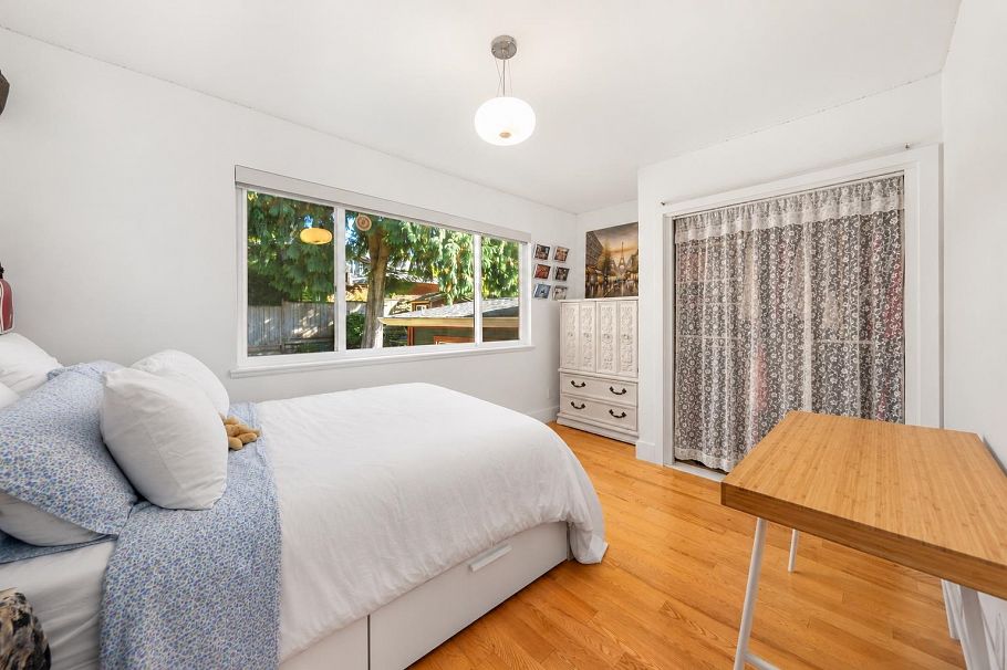4506 Ranger Avenue North Vancouver, BC - 23