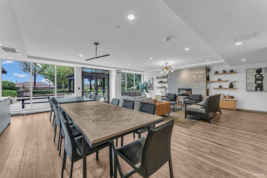 303 625 E 3rd Street North Vancouver, BC - 30